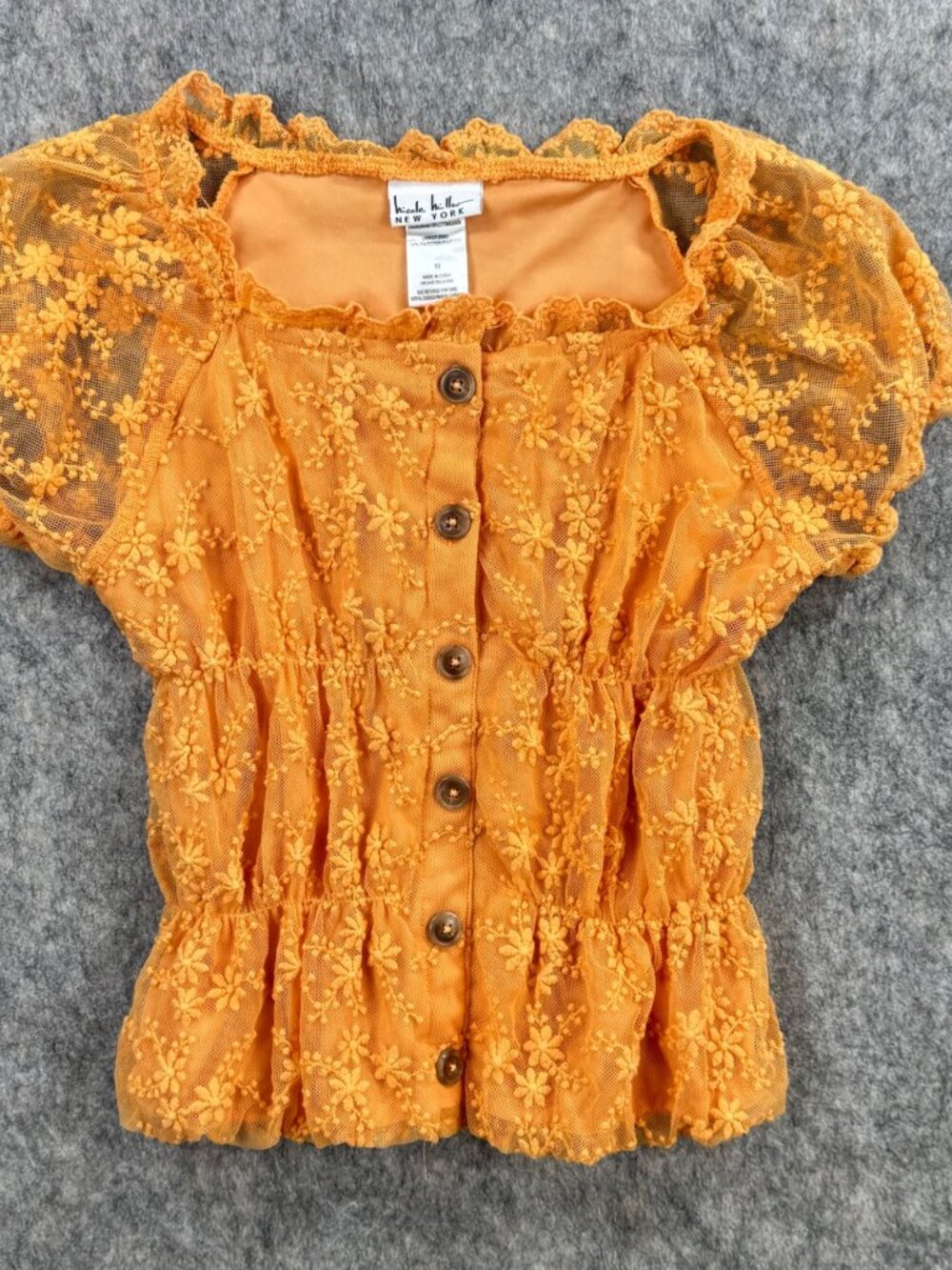 Nicole Miller Top Embroidered Short Sleeve Sz 10 Feminine Orange Peach